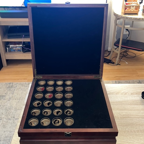 Shot glass checkers game set - Picture 3 of 4